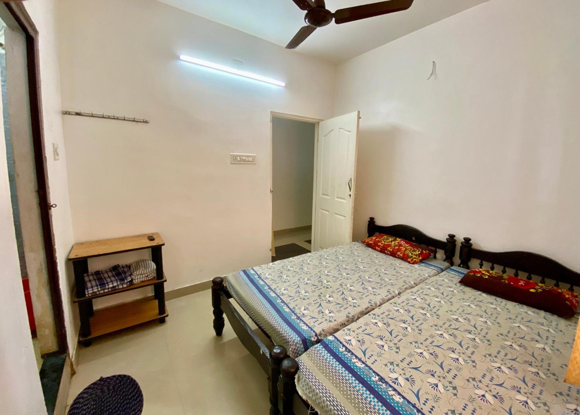 Rajatheeram Beach Homestay & Backwater Cruise Alleppey Alappuzha Exterior photo