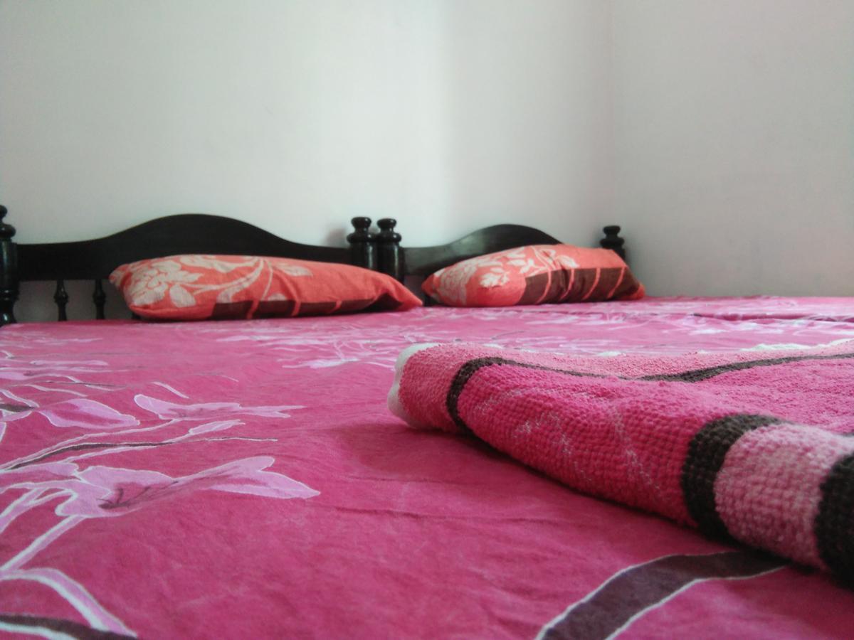 Rajatheeram Beach Homestay & Backwater Cruise Alleppey Alappuzha Exterior photo
