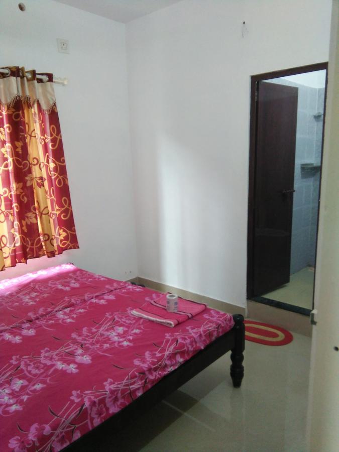 Rajatheeram Beach Homestay & Backwater Cruise Alleppey Alappuzha Exterior photo